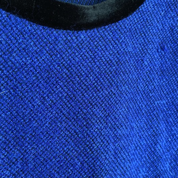 Luca Couture blue ladies top/sweater size small. - Picture 8 of 15